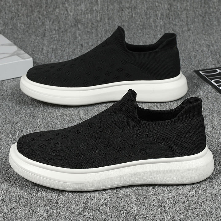 Unisex nan lighter knit slippers with perforated breathable structure and cushioning lightweight sole Mune Fashion