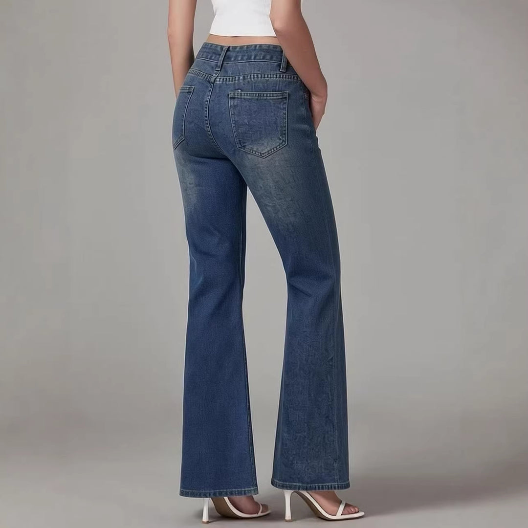 Women nan High-Waist flared jeans with distressed knee area and structured denim look Mune Fashion
