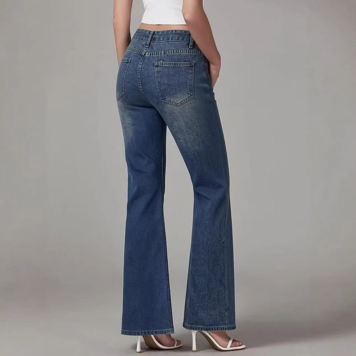 Women nan High-Waist flared jeans with distressed knee area and structured denim look Mune Fashion