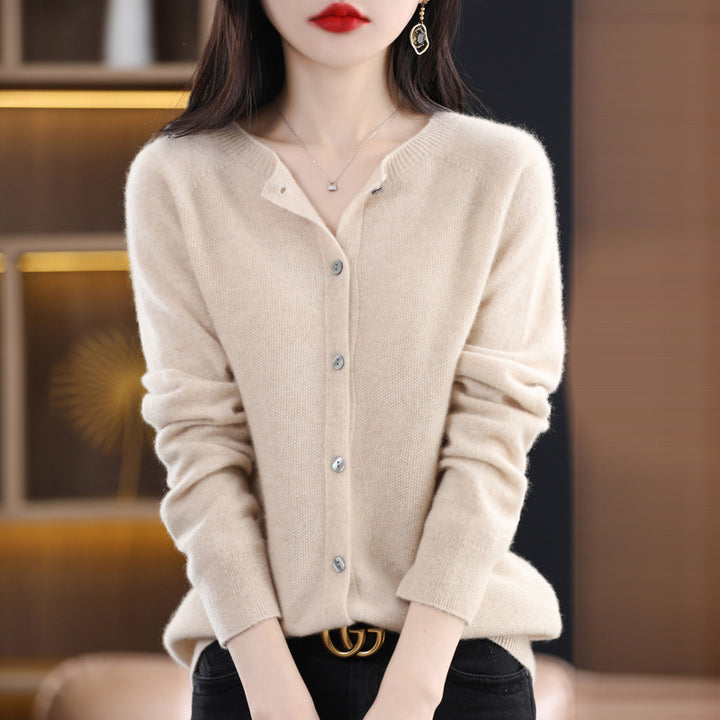 Women's Short-Cut Cardigan in Mohair-Look with Round Neckline and Pearl Buttons Mune Fashion