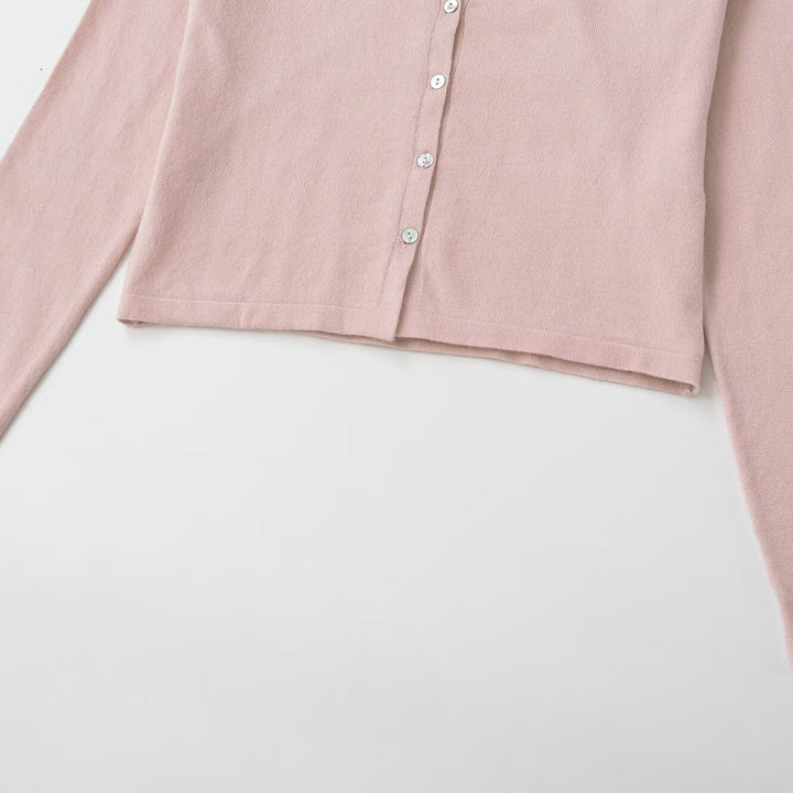 Women's fine-knit cardigan with lace insert and continuous button placket Mune Fashion