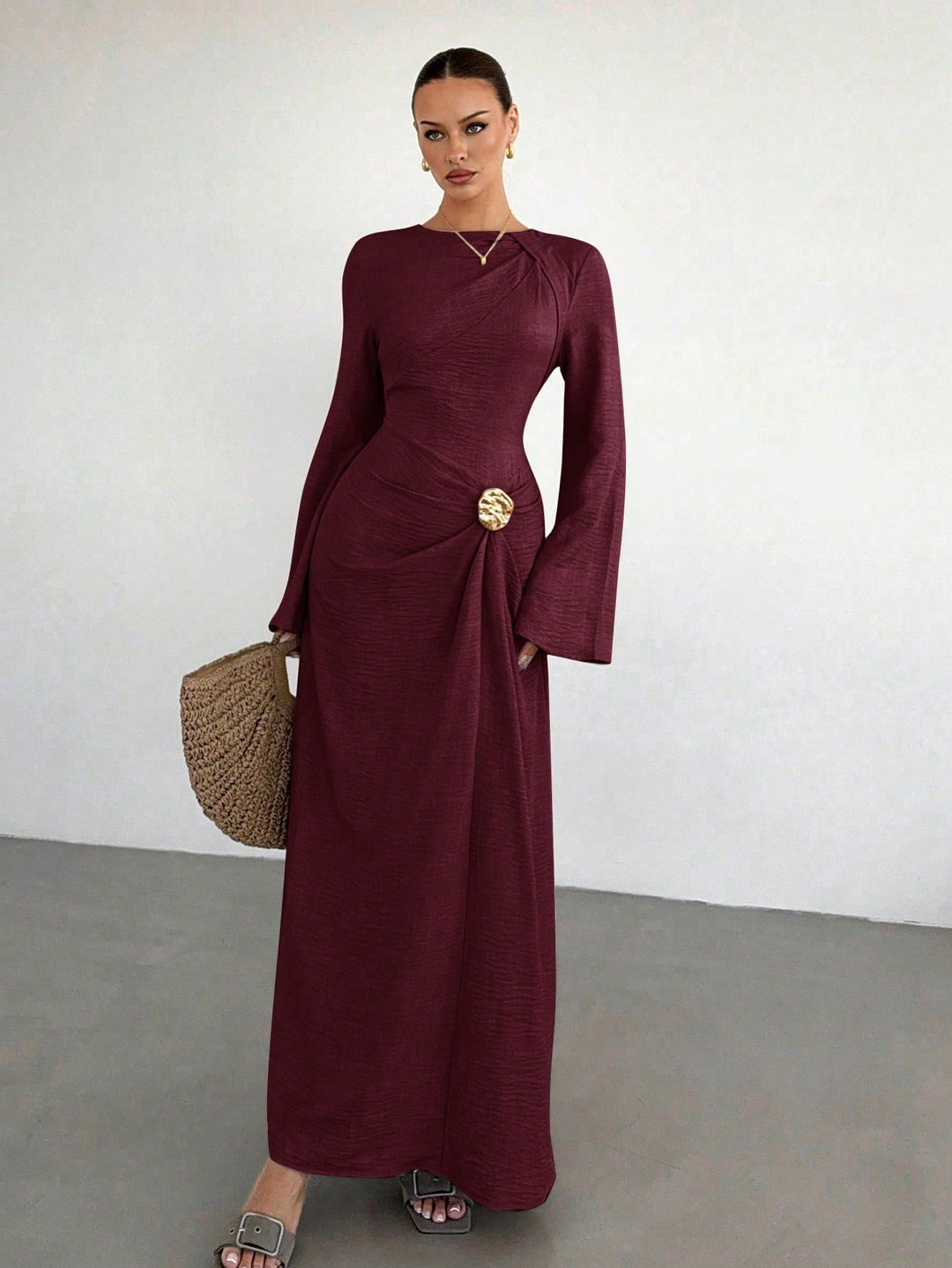 Ladies max dress with draping, decorative brooch and wide trumpet sleeves Mune Fashion