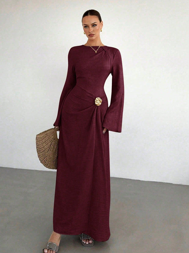 Ladies max dress with draping, decorative brooch and wide trumpet sleeves Mune Fashion