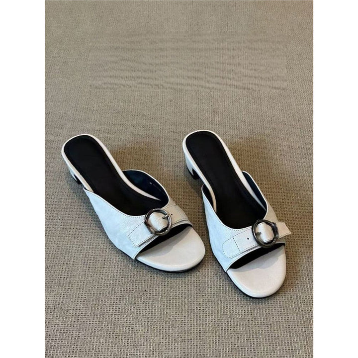 Women's Slip-On Mules with Low Block Heel and Decorative Ring Buckle Mune Fashion