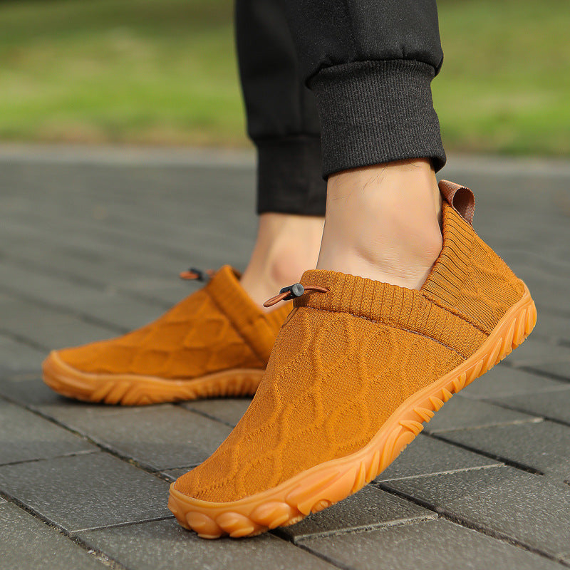 Men's knitted slip-on casual sneakers with elastic shaft, pull tab and grippy rubber sole Mune Fashion