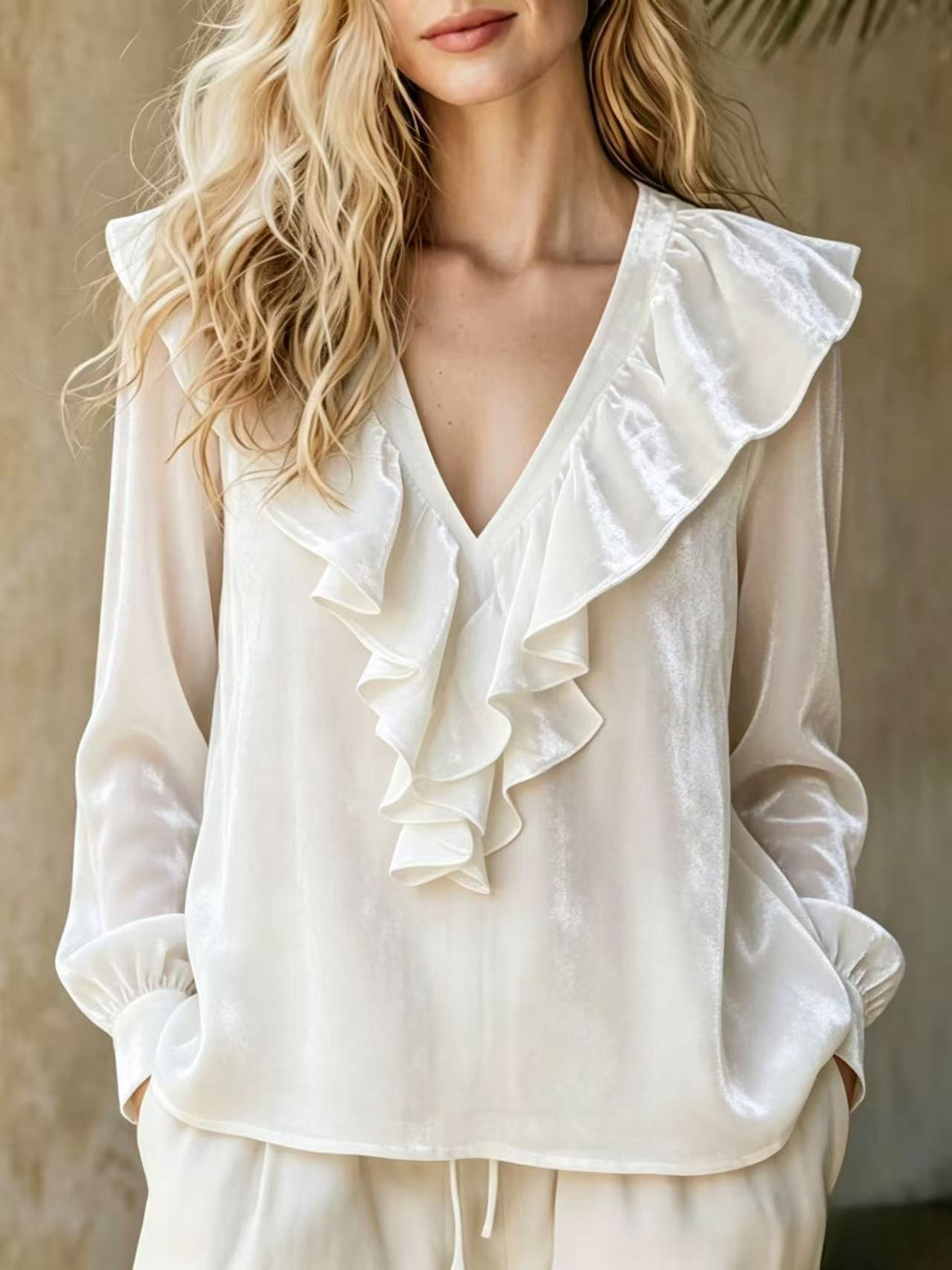 Women Ruffled V-Neck Blouse made of Chiffon with Ruffled Collar and Elastic Cuffs Mune Fashion
