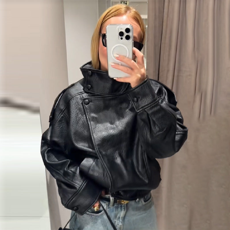Women's Elegant and Voluminous Jacket with Stand-Up Collar Mune