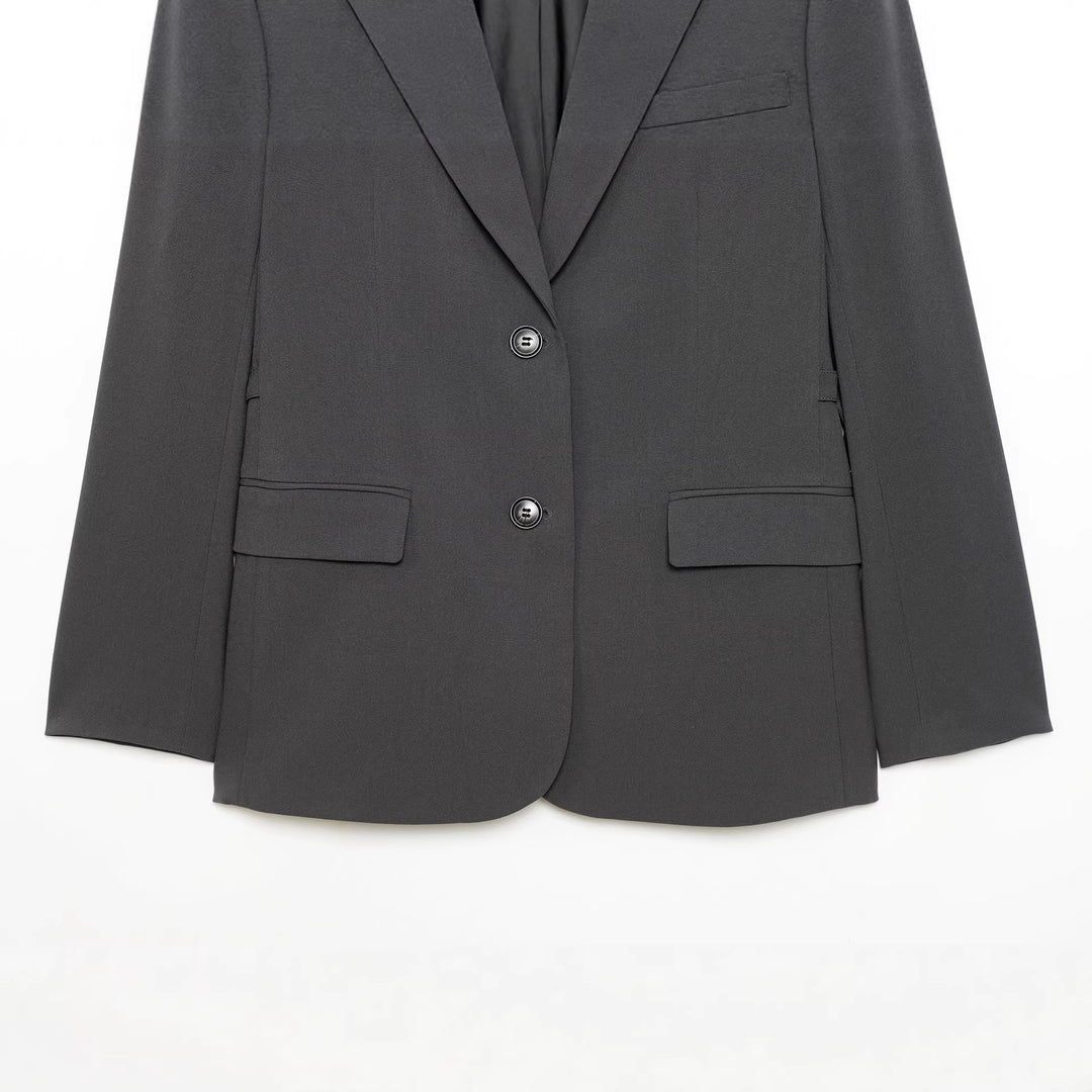 Women's nano modern Relax Blazer with unstructured fall, lapel collar and patch pockets Mune Fashion