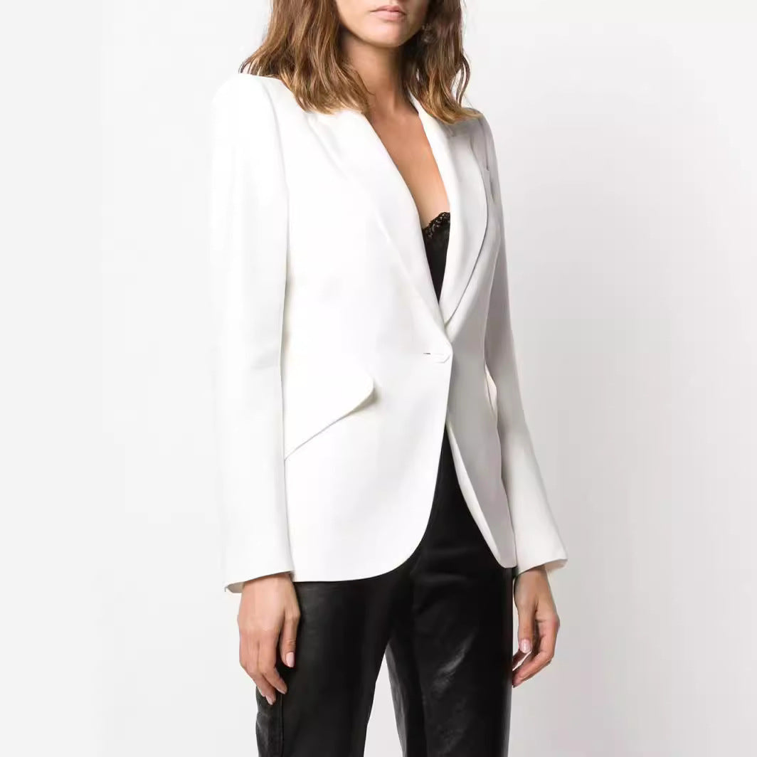 Women's vegan leather pants in straight cut with high waist and subtle bootcut Mune Fashion