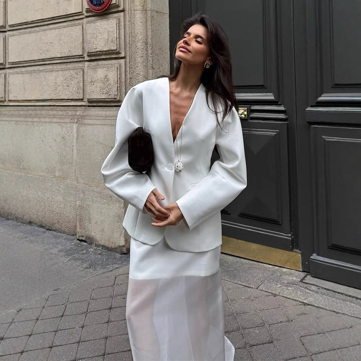 Ladies Sculptural Blazer with Balloon Sleeves and Tailored Cut Mune Fashion