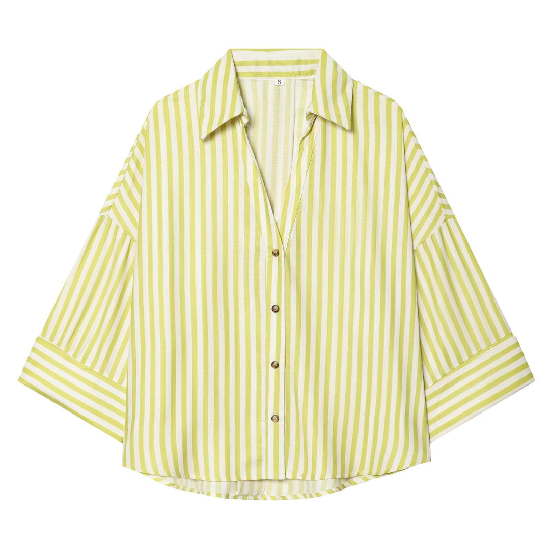 Women's relaxed oversized shirt blouse with wide collar and three-quarter sleeves Mune Fashion