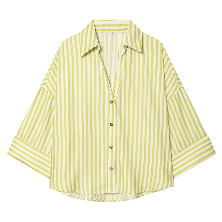 Women's relaxed oversized shirt blouse with wide collar and three-quarter sleeves Mune Fashion