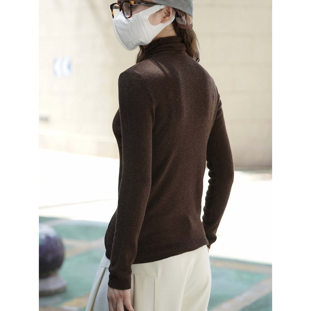 Women's Fine Cashmere-Effect Roll Neck Sweater in Slim Fit from Fine Knit Mune Fashion