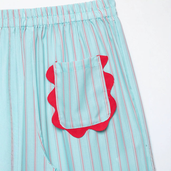 Women's Wide Culotte Pants with Elastic Waistband, Fine Vertical Stripes and Wave Edge Mune Fashion