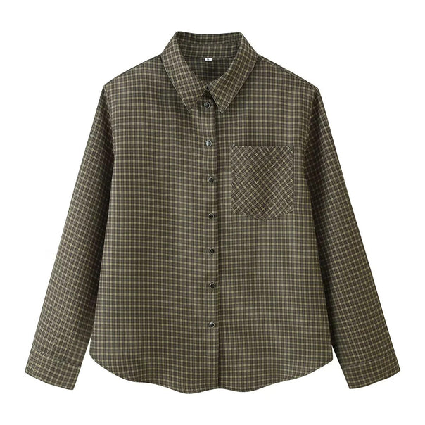 Women's oversized checkered shirt blouse with patch chest pocket and rounded hem Mune Fashion