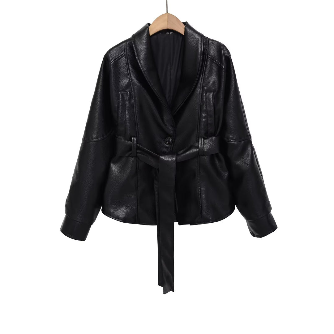 Ladies nan kastiger faux leather jacket with shawl collar, waist belt and textured surface Mune Fashion