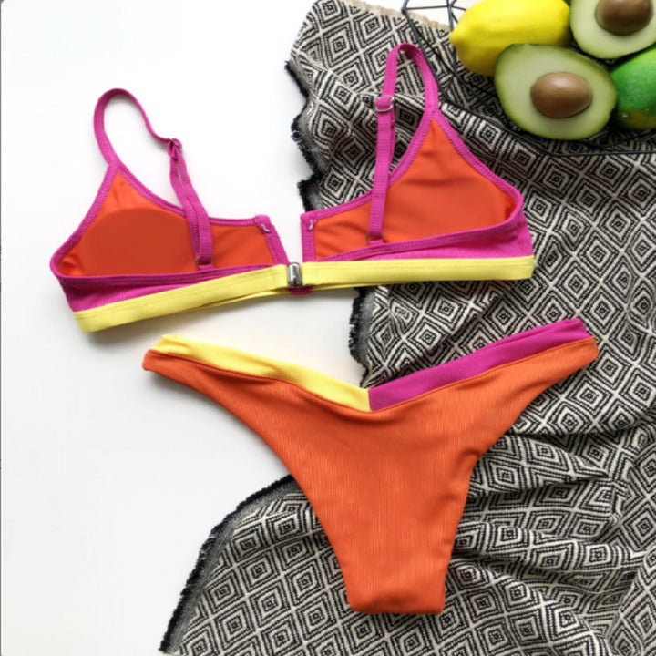 Women's Bikini Set with Fashionable V-Neck and Sporty Accents Mune Fashion