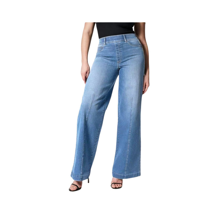 Women’s wide jeans with a high waistband and subtle center seam Mune Fashion