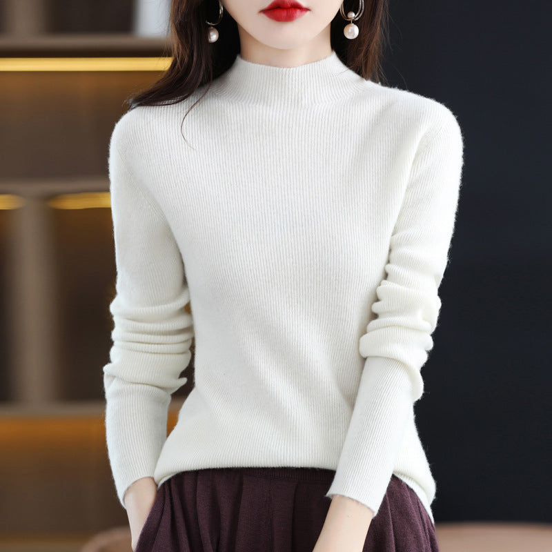 Women's Slim-Fit Mockneck Sweater Made of Cashmere-Like Fine Knit Mune Fashion
