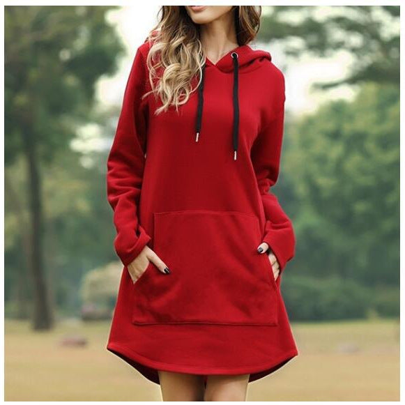 Women's hooded dress made of sweat fabric, oversized cut with kangaroo pocket Mune Fashion