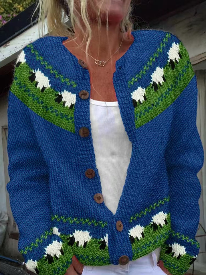 Women's patterned cardigan with round yoke, wooden buttons, and welt pockets Mune Fashion