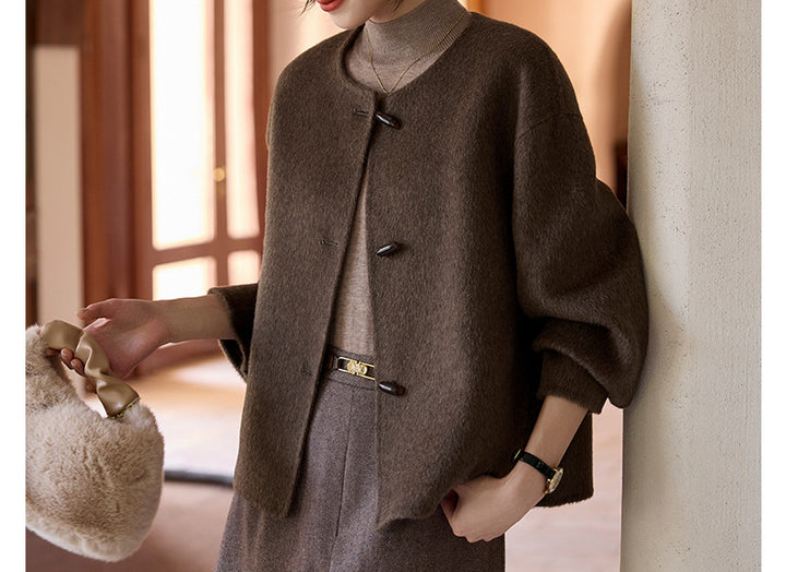 Women's fashionable and elegant cardigan Mune Fashion