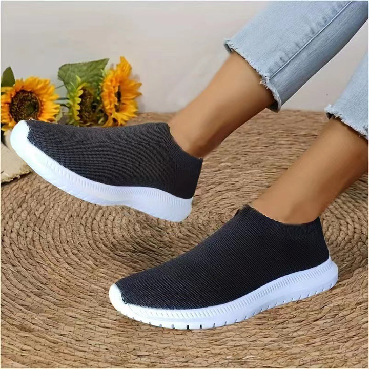 Women’s knitted slip-on sneakers with rhinestone accents, elastic shaft, and shock-absorbing EVA sole Mune Fashion