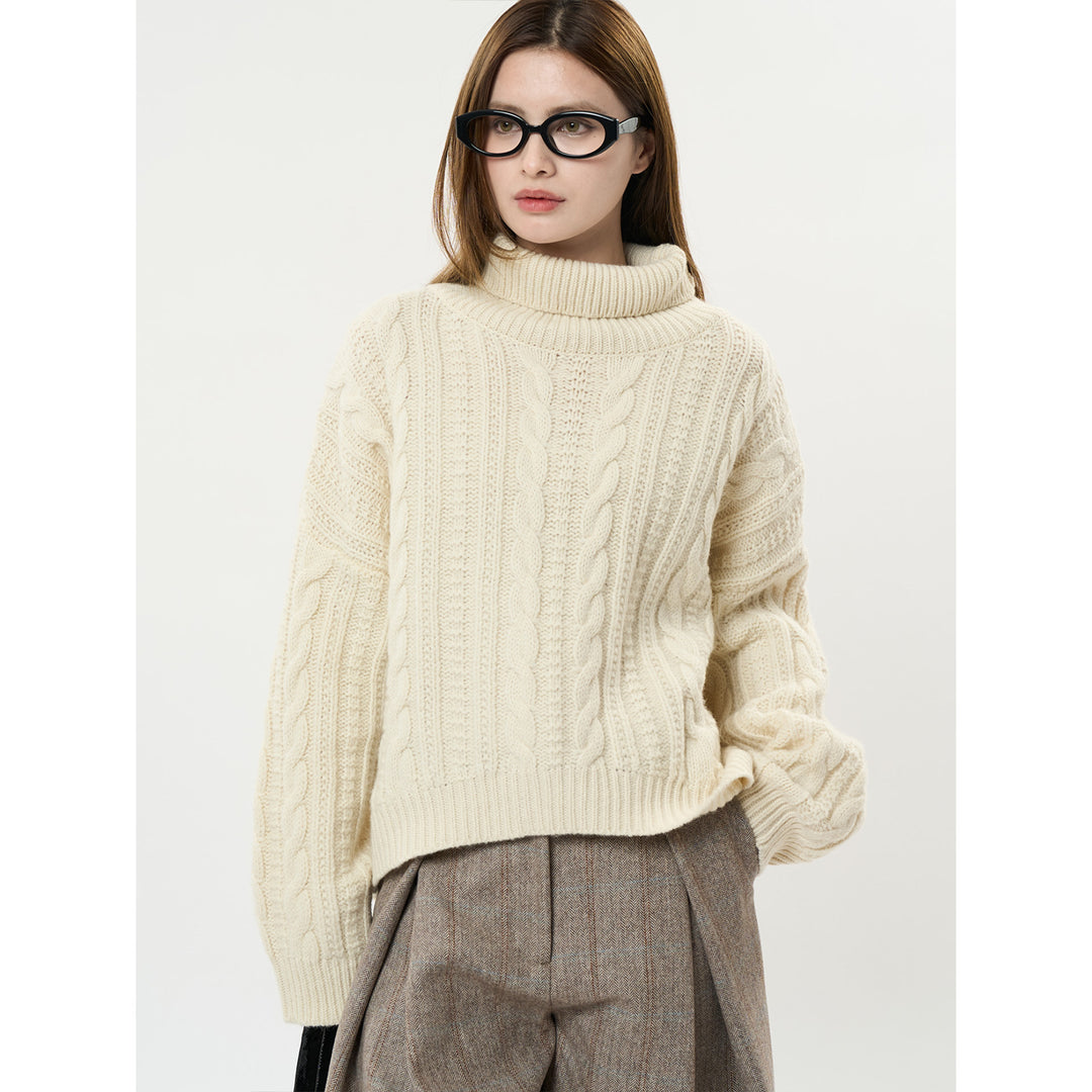 Women Chunky Knit Turtleneck Sweater with Cable Pattern and Relaxed Fit Mune Fashion
