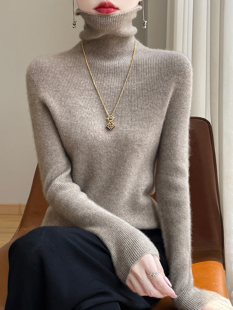Women's slim fit fine knit turtleneck sweater with extra fine fluff finish Mune Fashion