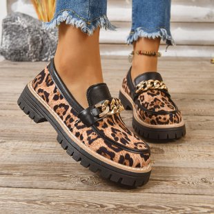 Women's Fashion Patent Loafers with Oversized Bow and Chunky Profile Sole Mune Fashion