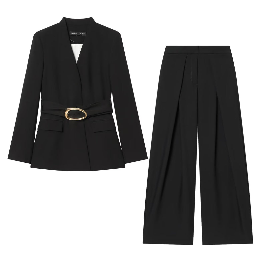 Women's high-waisted pleated trousers with extra wide leg and crease Mune Fashion