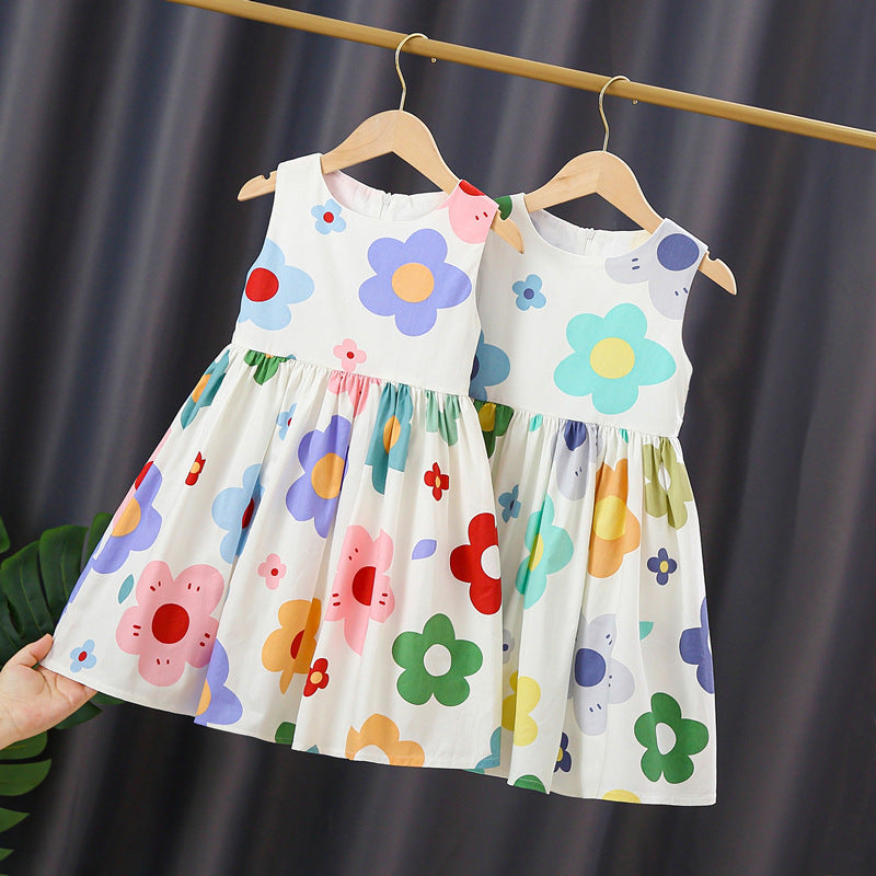 Girl's summer dress with colorful floral pattern Mune Fashion