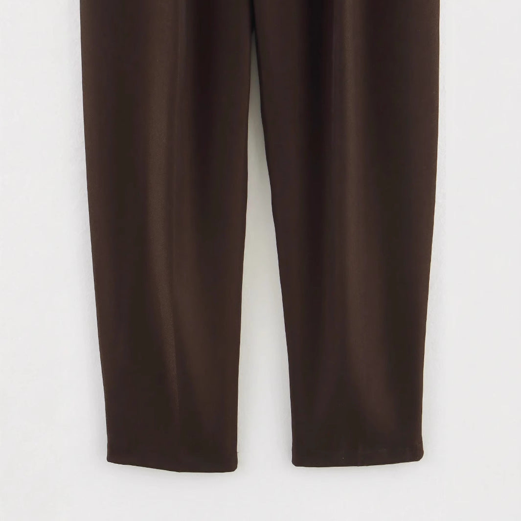 Ladies high-waisted suit trousers with crease and tapered cut Mune Fashion