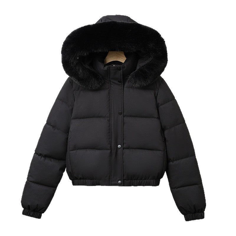 Women's short cut thermo bomber jacket with voluminous hood trim and elastic hem Mune Fashion