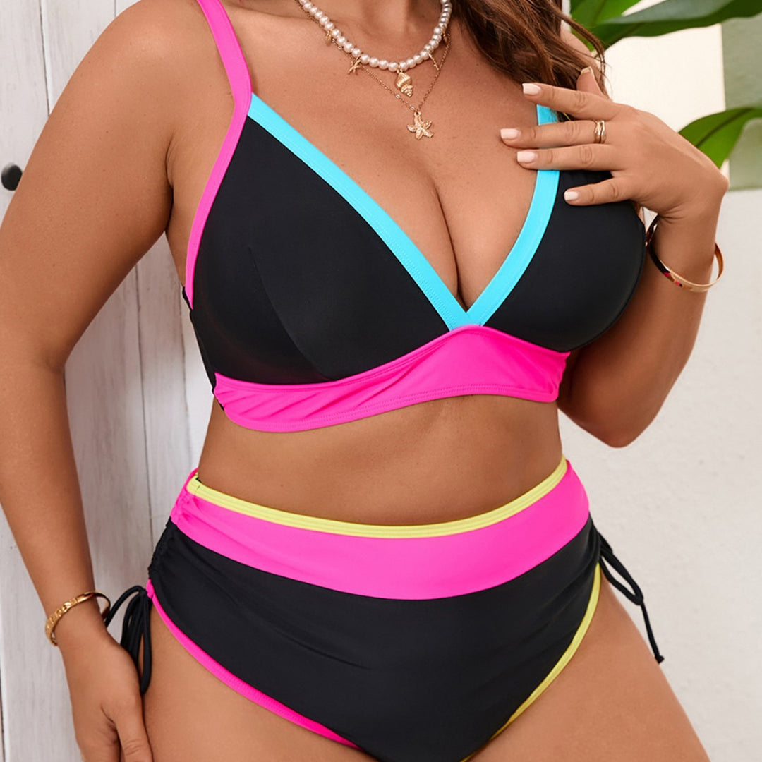 Women's sporty bikini set with high-waisted bottoms and trendy color contrast Mune Fashion