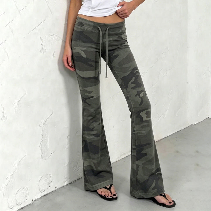 Women Soft Flare Pants in Camouflage Pattern with Drawstring and High Waist Mune Fashion