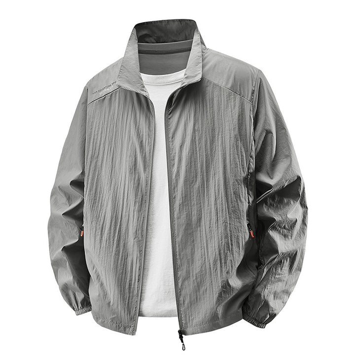 Men's Lightweight and Breathable Windbreaker Mune Fashion