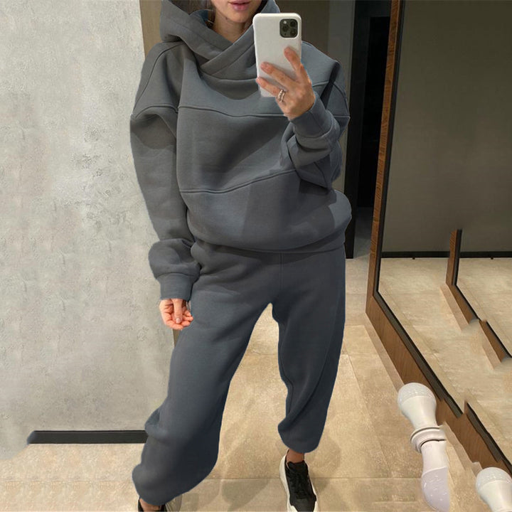 Women's Oversized Loungewear Set made of heavy French Terry with structured hood and Relax Joggers Mune Fashion