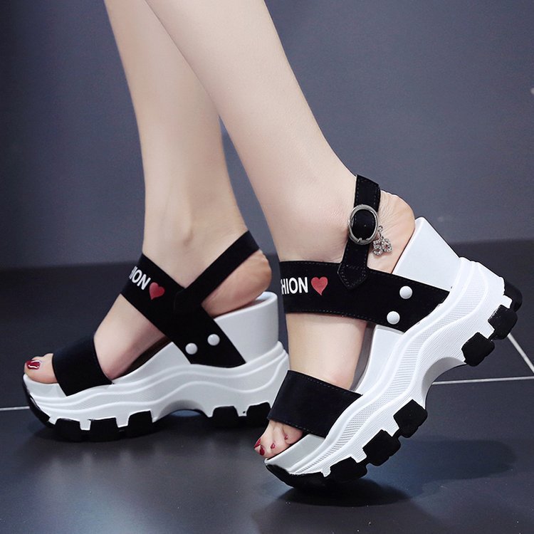 Women’s Platform Sandals with thick profile sole, adjustable ankle strap and decorative pendant Mune Fashion