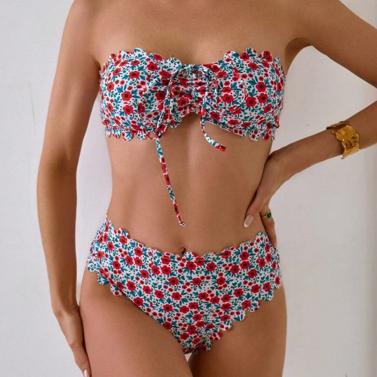 Women's bikini set with romantic ruffle design and floral pattern Mune Fashion