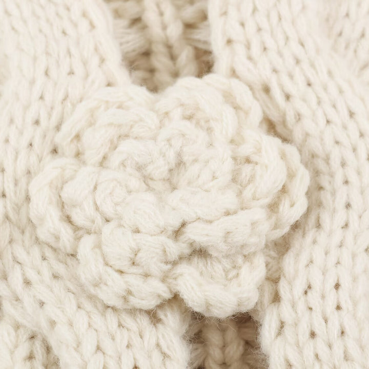 Women's knitted vest with cable pattern, flower appliqués and bobble texture Mune Fashion