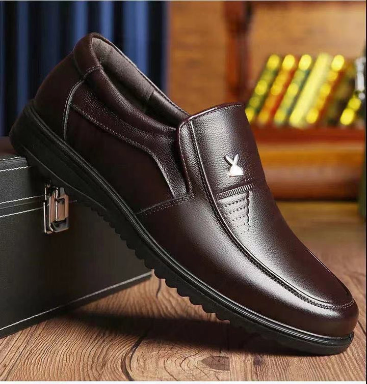 Men's Elegant Leather-Look Slip-On with Non-Slip Profile Sole Mune Fashion