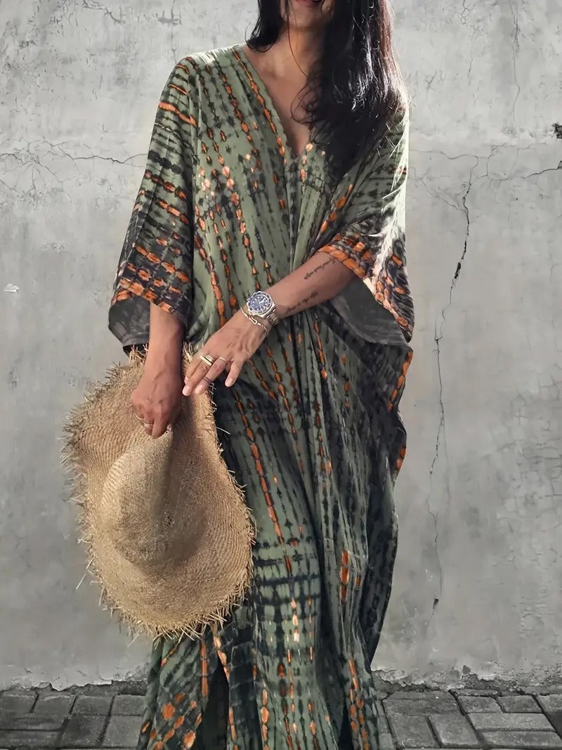 Ladies Kaftan with Contemporary Pattern and Airy Cut Mune