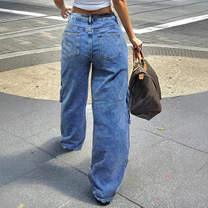 Women's High-Waisted Baggy Cargo Jeans in Utility Look with Oversized Flap Pockets Mune Fashion