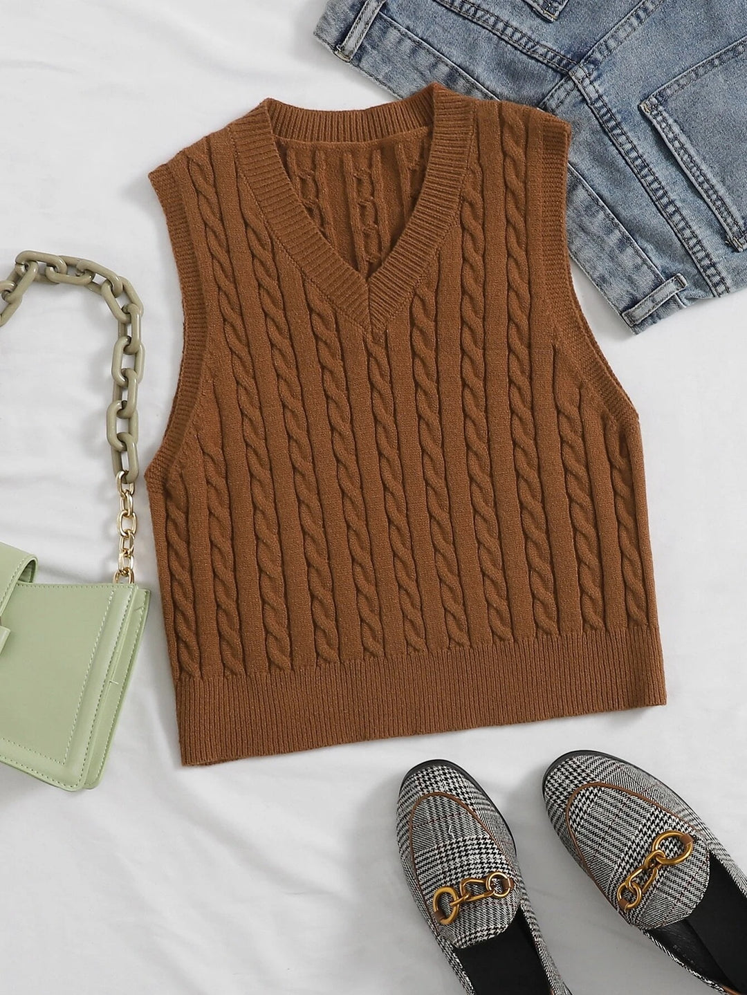 Women Classic Cable Knit Vest with Slim Fit and V-Neck Mune Fashion