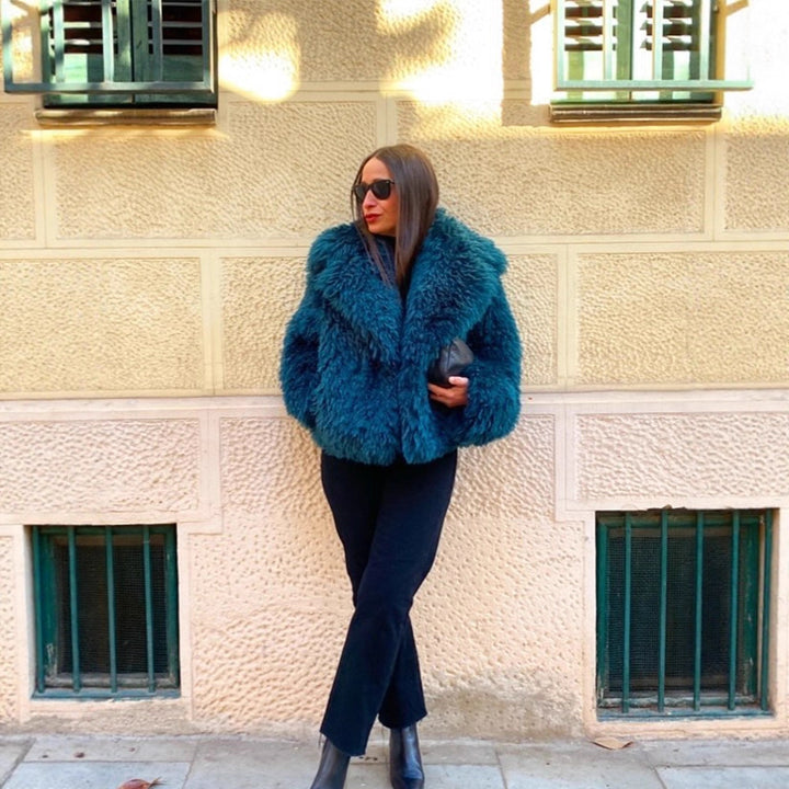 Women's Short Textured Faux Fur Coat with Voluminous Shawl Collar Mune Fashion