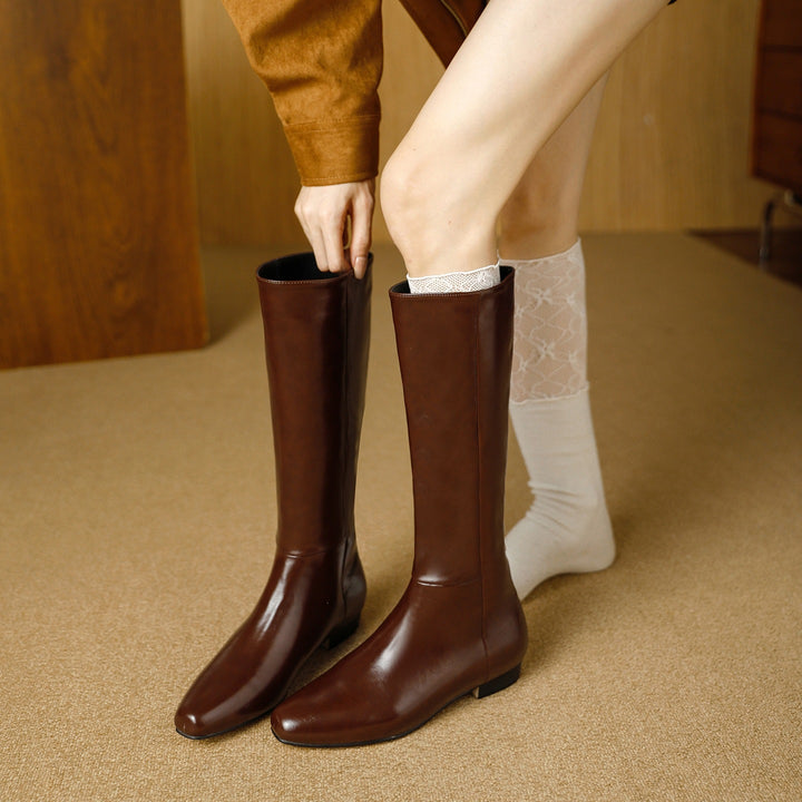 Women's knee-high smooth leather boots with square toe and low block heel Mune Fashion