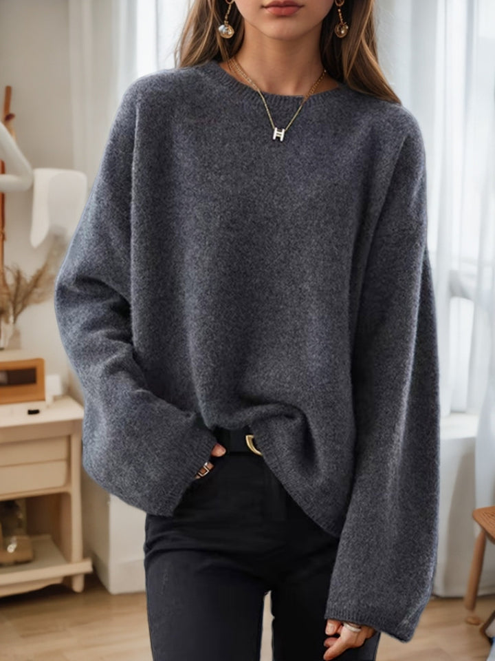 Women's casual oversized knitted pullover with round neckline and dropped shoulder Mune Fashion