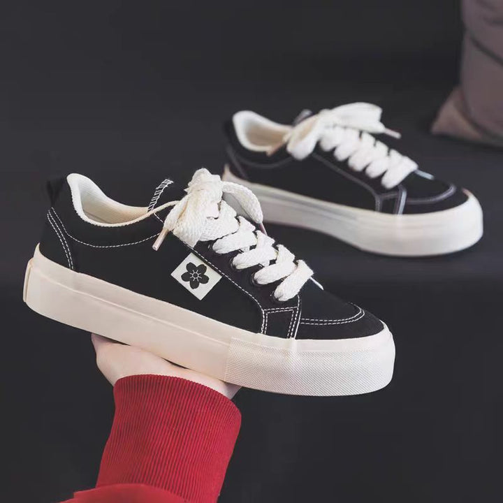 Women’s Fashion Sneakers made of high-quality canvas with elegant platform sole Mune Fashion