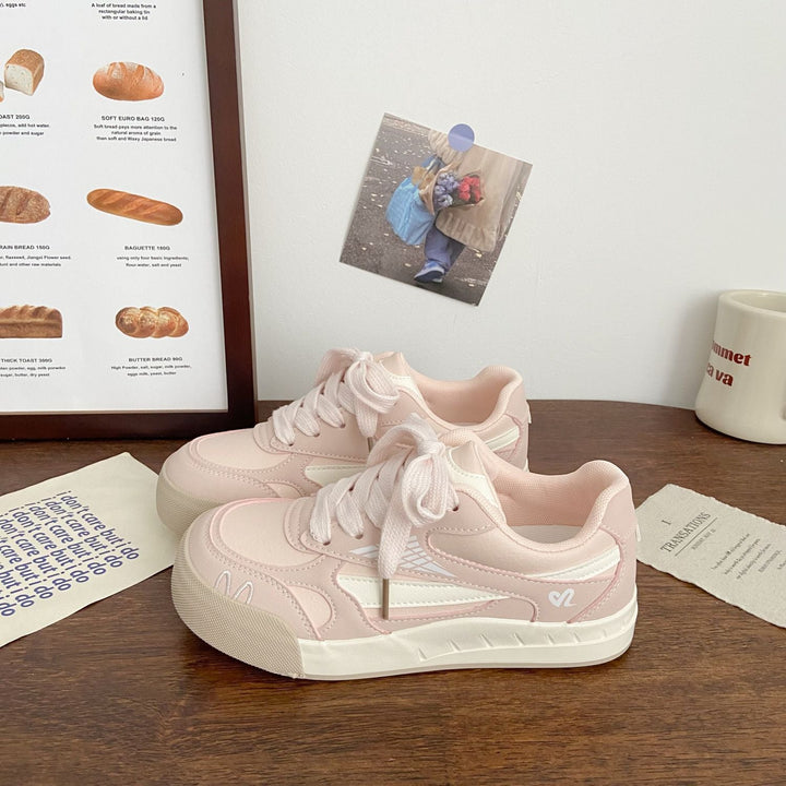 Women’s Modern Casual Sneaker with Padded Sole and Breathable Upper Material Mune Fashion